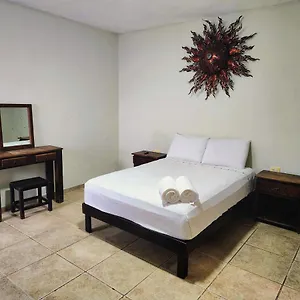 Hotel Sueno Maya Isla Mujeres